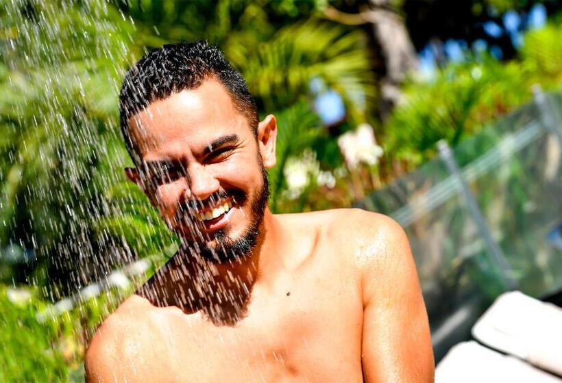 هتل Relais De L’hermitage Saint Gilles