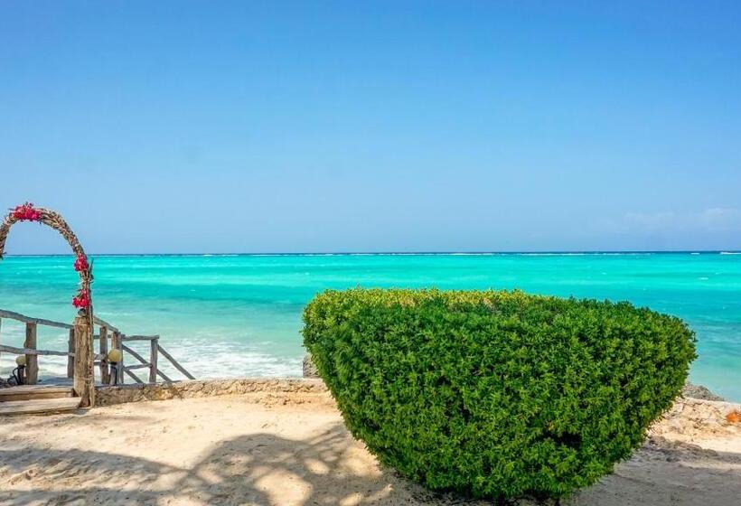 Tanzanite Beach Resort