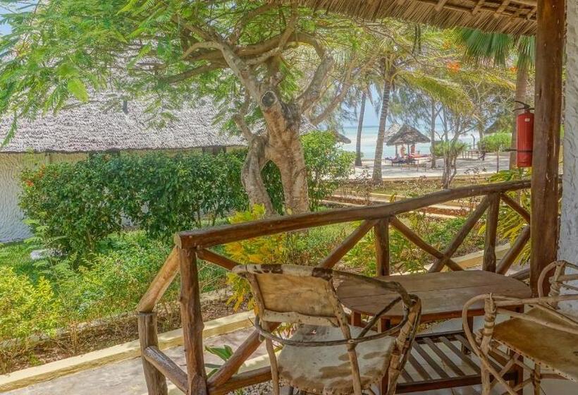 Tanzanite Beach Resort