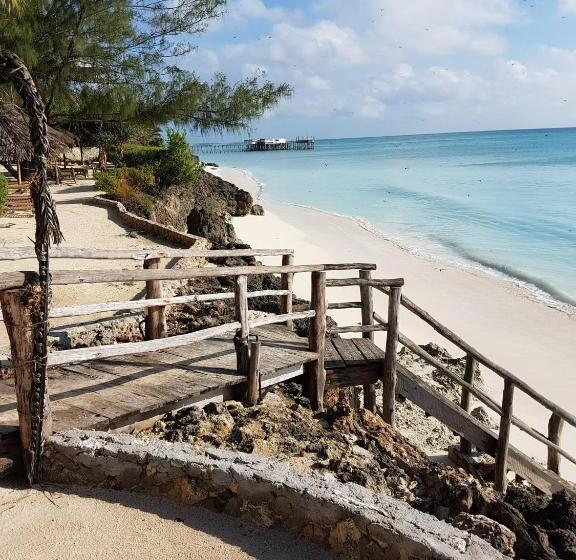 Tanzanite Beach Resort