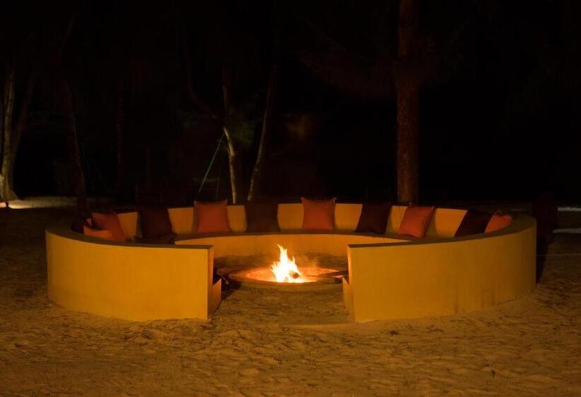 Tanzanite Beach Resort