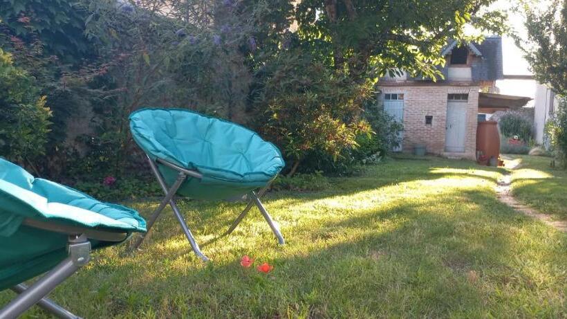 مبيت وإفطار Le Clos De L Ecu