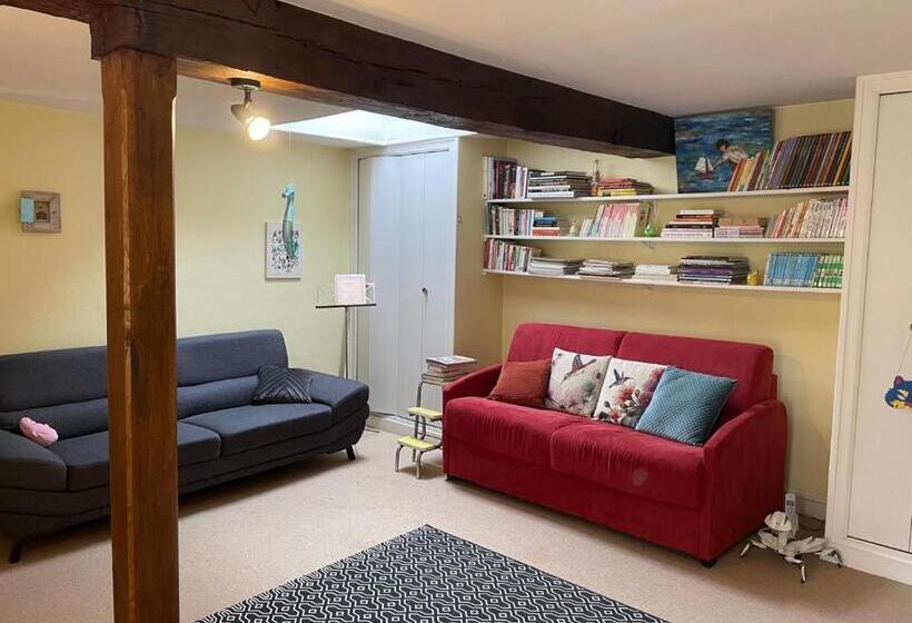 مبيت وإفطار Le Clos De L Ecu