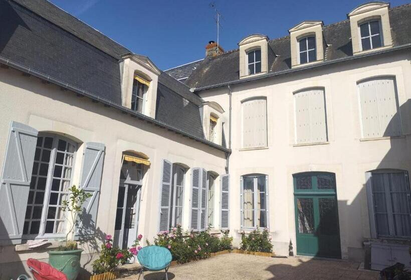 مبيت وإفطار Le Clos De L Ecu