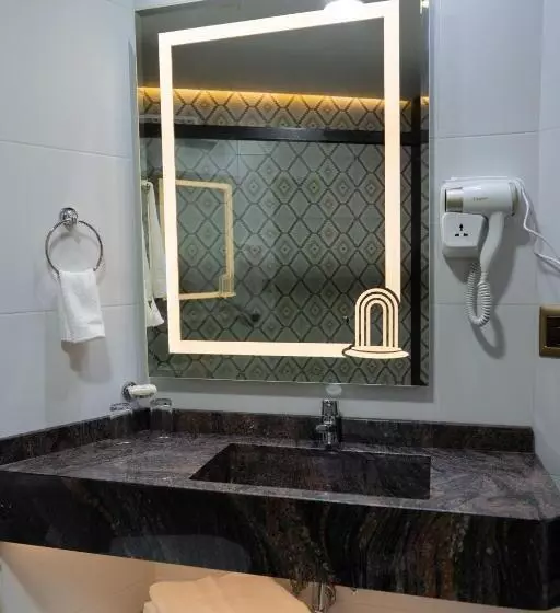 هتل Illampu Art Boutique