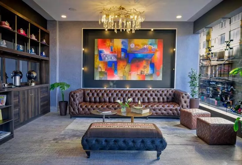 هتل Illampu Art Boutique