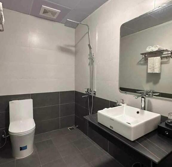 هتل Khách Sạn Hero Thái Nguyên