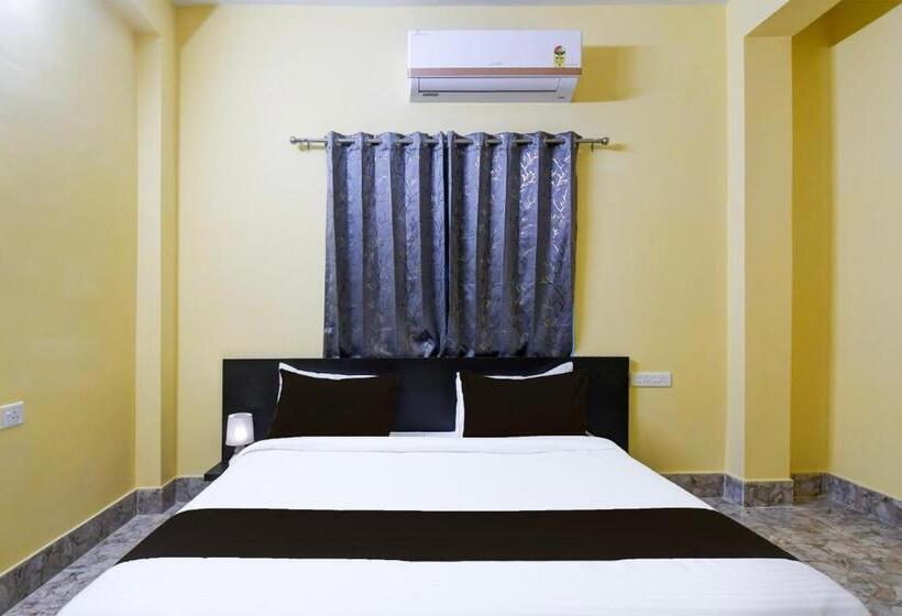 Fabhotel Airport Residency I