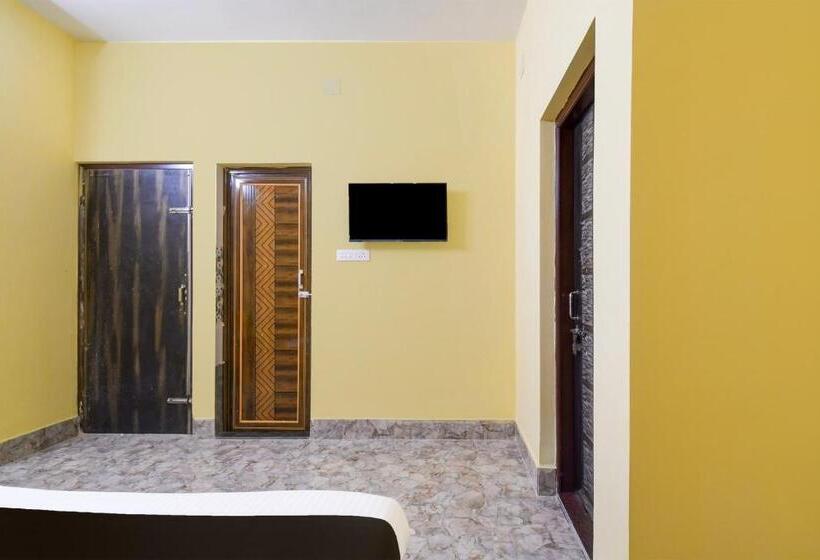 Fabhotel Airport Residency I