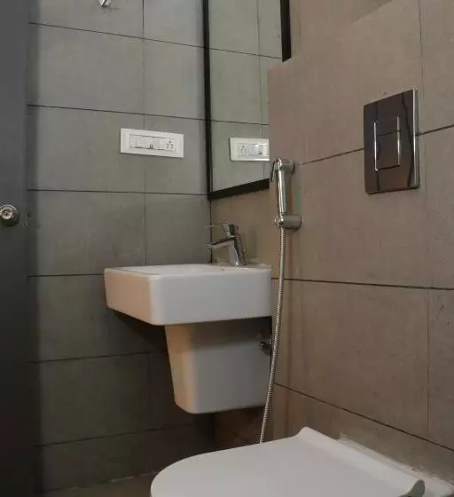 Hotelli Parivar Comfort Luxury Rooms