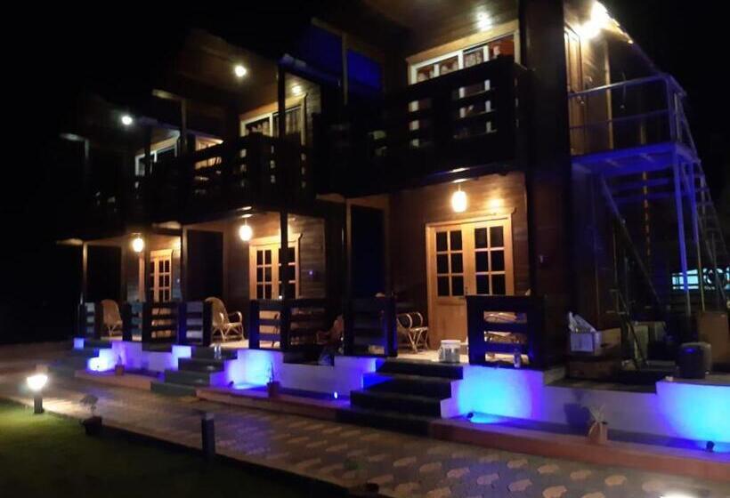 ホテル The Empyrean