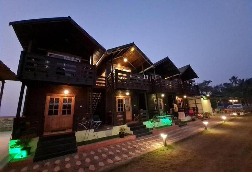 ホテル The Empyrean