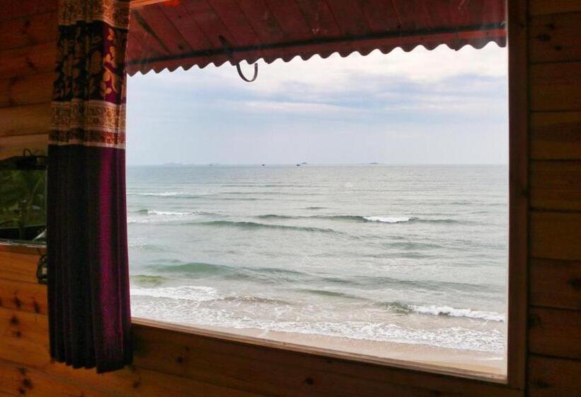 ホテル The Empyrean