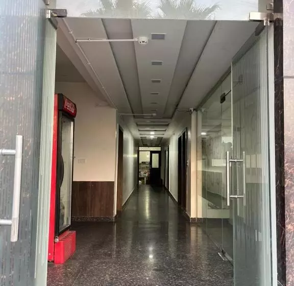 Hotelli Vrinda Sarovar
