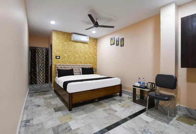 Oyo Hotel Silver Star