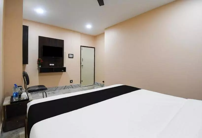 Oyo Hotel Silver Star