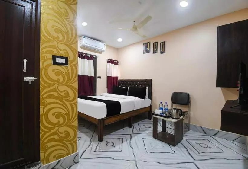 Oyo Hotel Silver Star