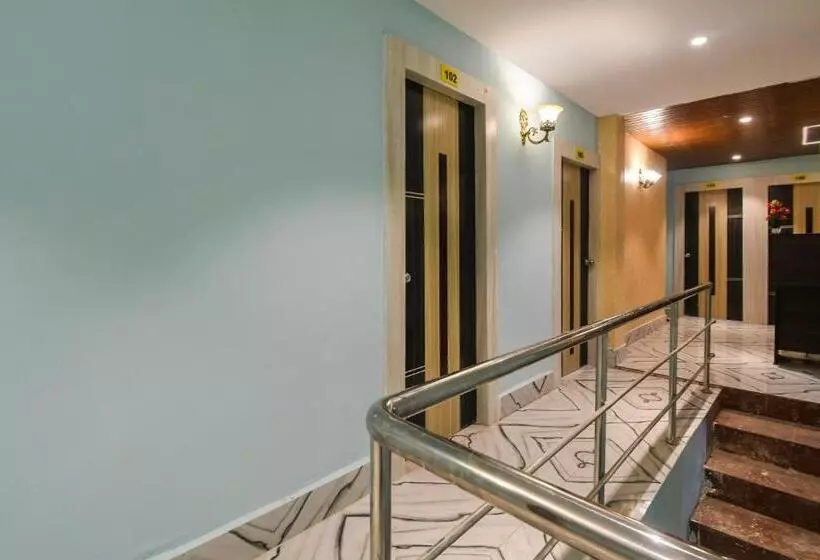 Oyo Hotel Silver Star