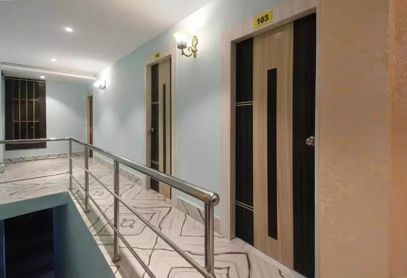 Oyo Hotel Silver Star
