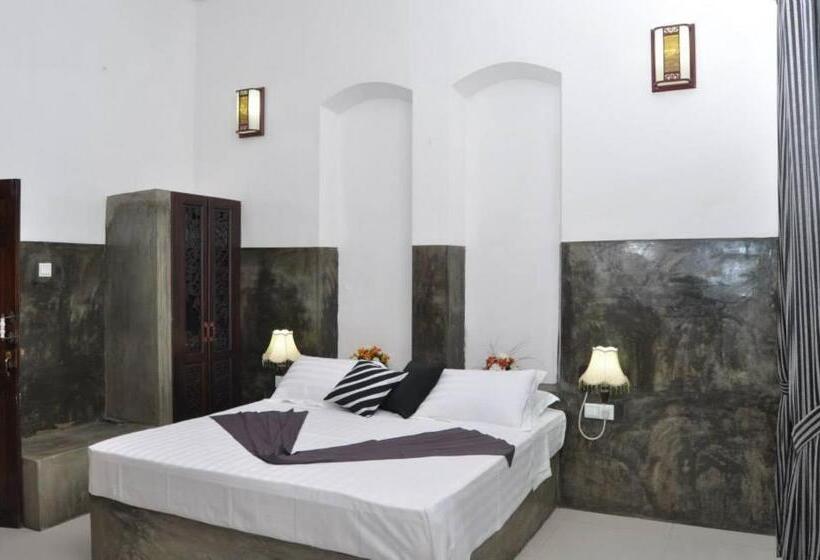 پانسیون Heritage View