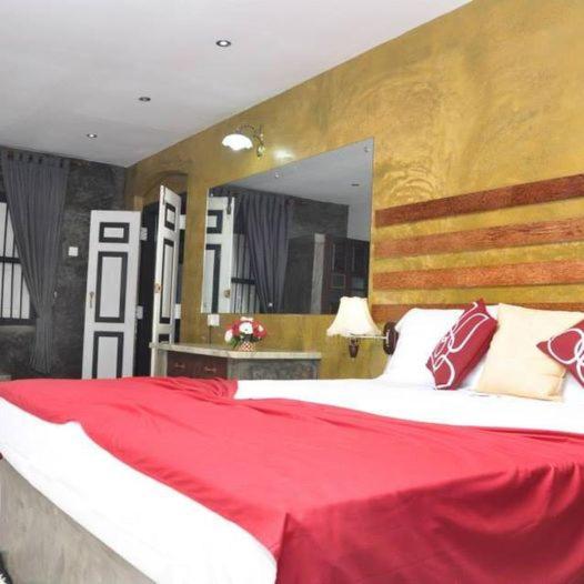 پانسیون Heritage View