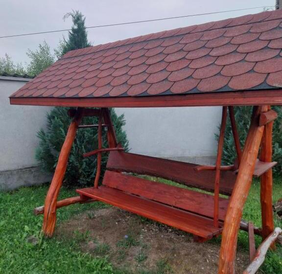 بنسيون Serena House