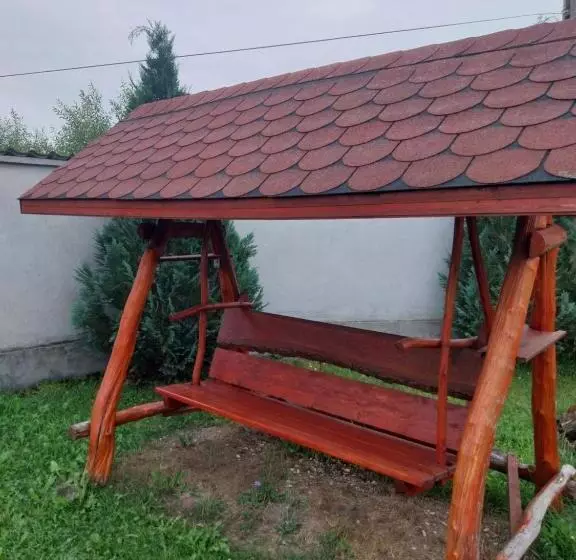 Majatalo Serena House