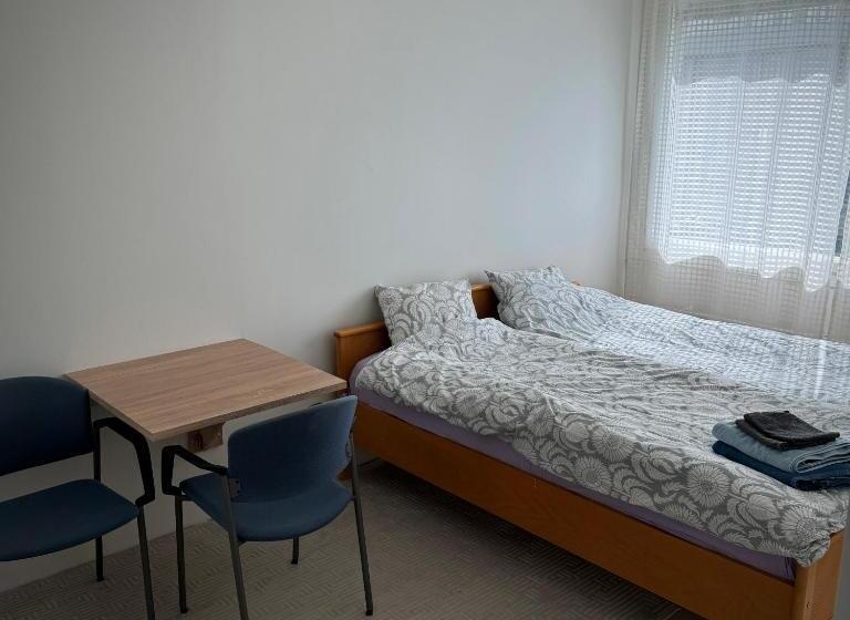 پانسیون Short Stay In The City Center With Free Parking