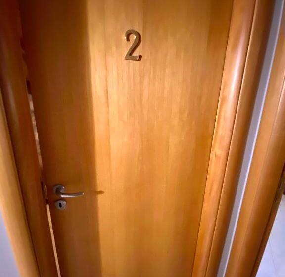 مبيت وإفطار Bianca Di Navarra House