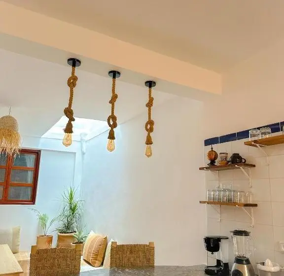 ベッドアンドブレックファースト Ecobay Hostel
