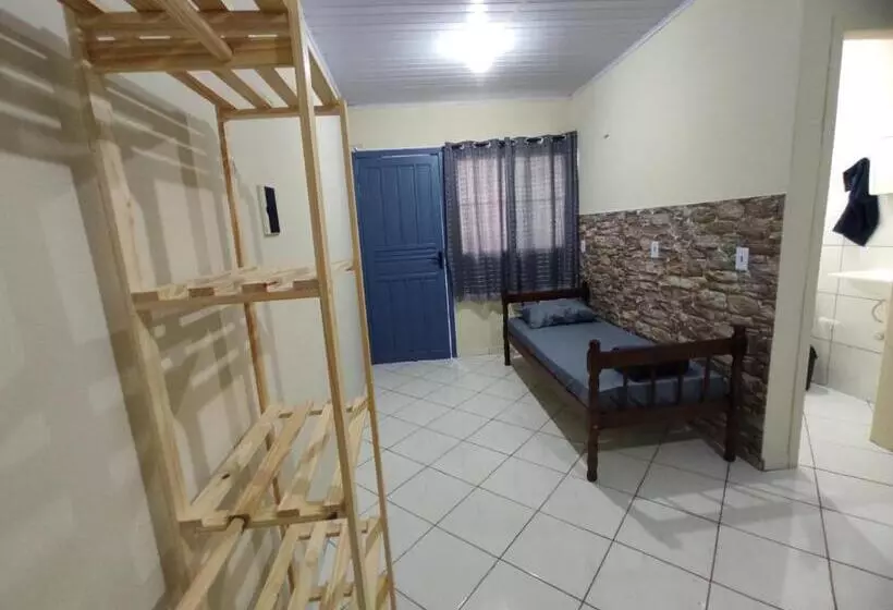 Hotelli Hostel Pousada Itinga