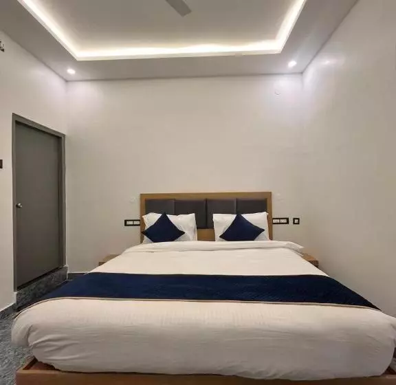 Hotelli Kingston Ayodhya