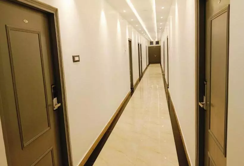Hotelli Kingston Ayodhya