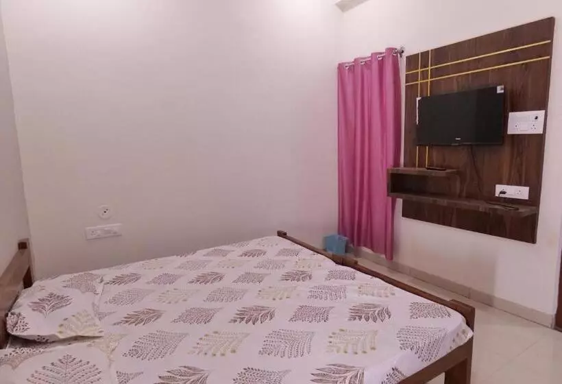 Hotel Rewa Regency