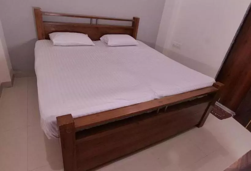 Hotel Rewa Regency