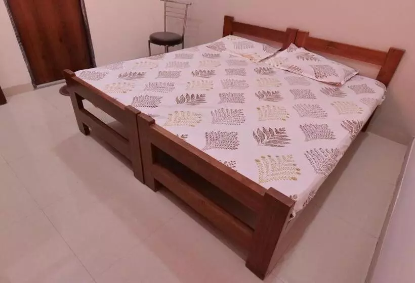 Hotel Rewa Regency
