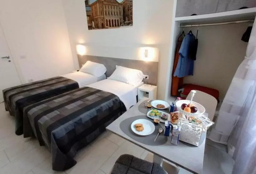 پانسیون La Piazza