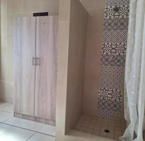 Majatalo Remedis Corner