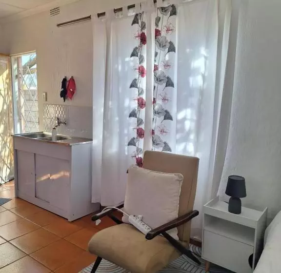 Majatalo Remedis Corner