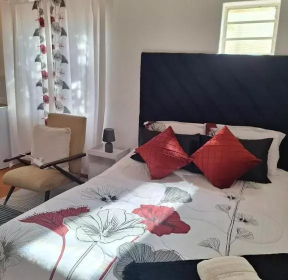 Majatalo Remedis Corner