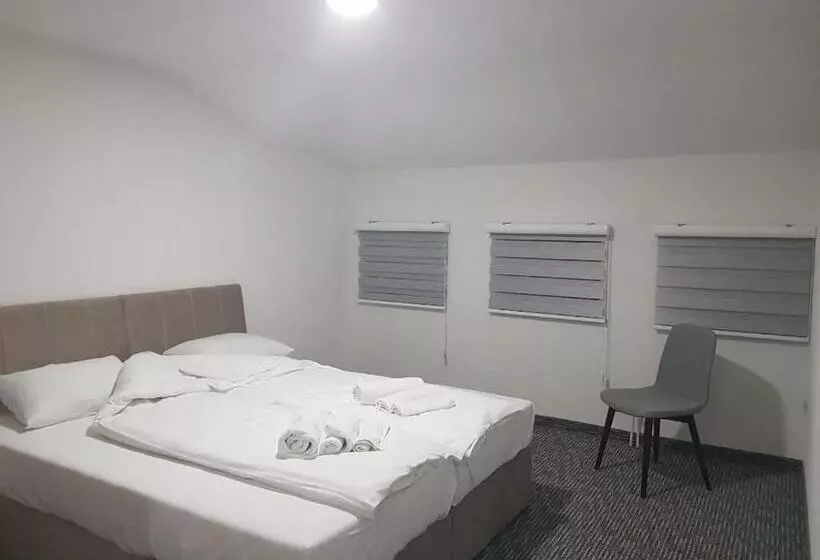 Poslovno Edukativni Centar