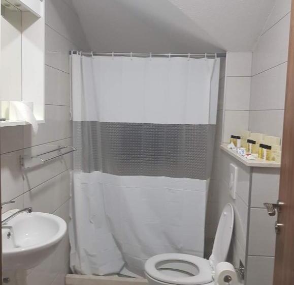 Poslovno Edukativni Centar