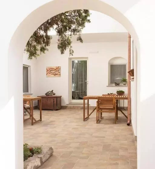 Villa Silvia Apartments