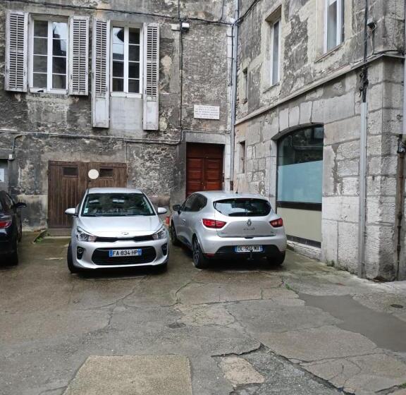 Bed and Breakfast Boigne Insolite