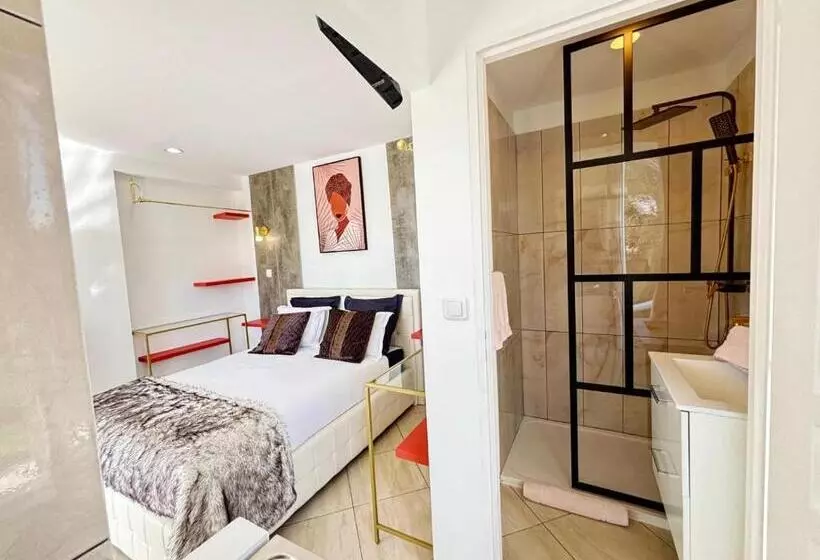 Aamiaismajoitus (B&B) Villa Belle Epoque Saint Raphaël