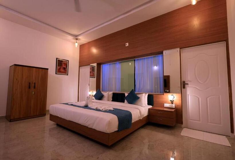 בית מלון כפרי Ba Na Hills Resort