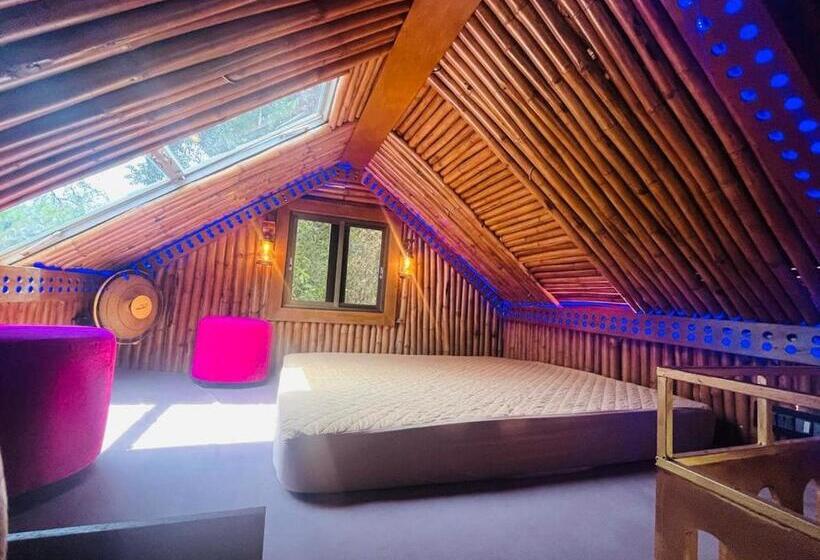 ホテル La Pahi Palace Banquet And Resort