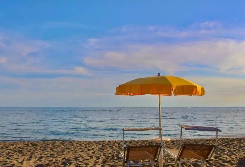 هتل Vila Mare Nostrum