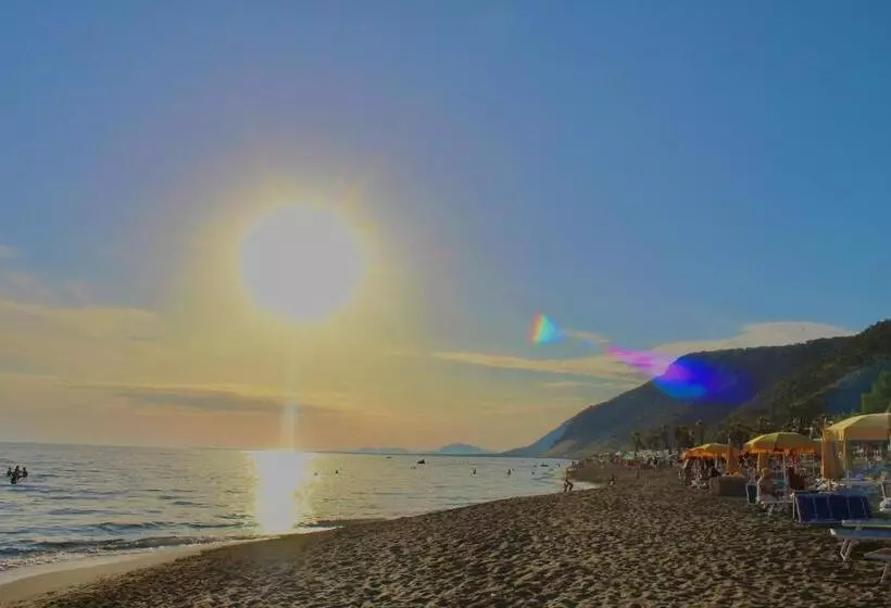 هتل Vila Mare Nostrum