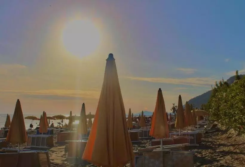 هتل Vila Mare Nostrum